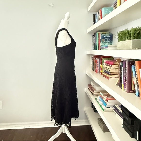 REISS Black Barbara Lace Midi Dress Size 4 - Picture 10 of 15